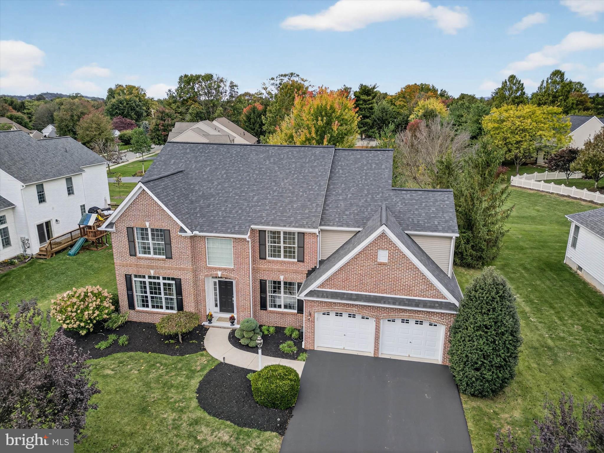 213 Barkay Crossing Lititz, PA 17543 - Photo 6 of 112