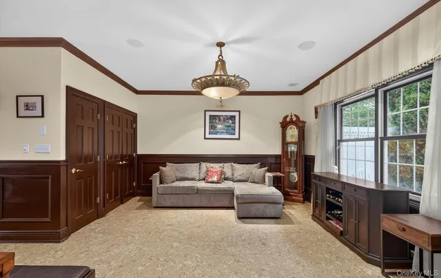 $1,500,000 | 14 Miro Place, Port Washington, NY 11050