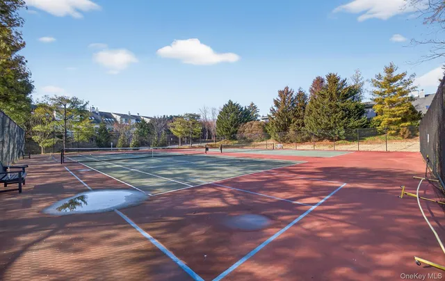 $1,500,000 | 14 Miro Place, Port Washington, NY 11050