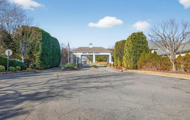 $1,500,000 | 14 Miro Place, Port Washington, NY 11050