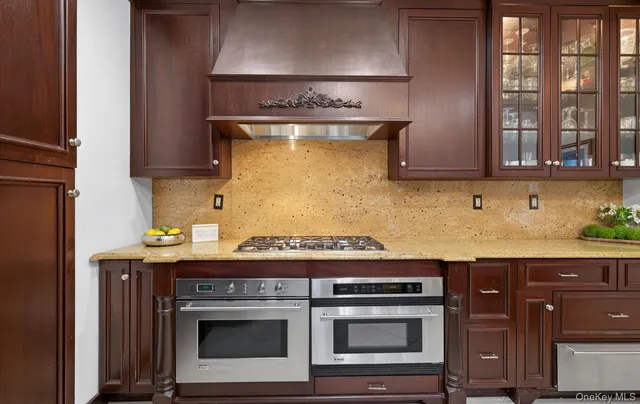 $1,500,000 | 14 Miro Place, Port Washington, NY 11050