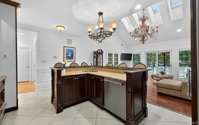 $1,500,000 | 14 Miro Place, Port Washington, NY 11050