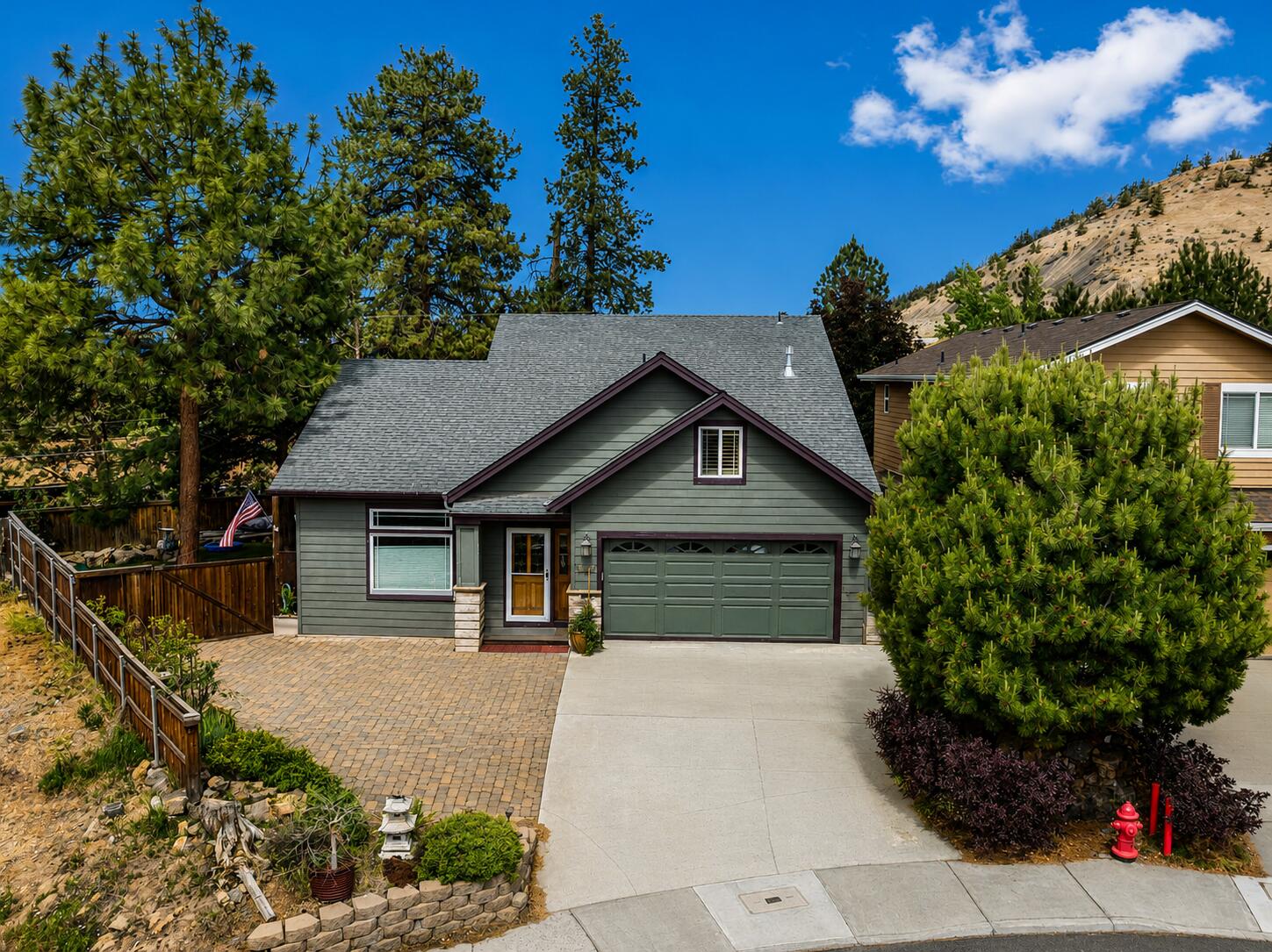1652 Northeast Redrose Court Bend, OR 97701 - Photo 19 of 20 Full House
