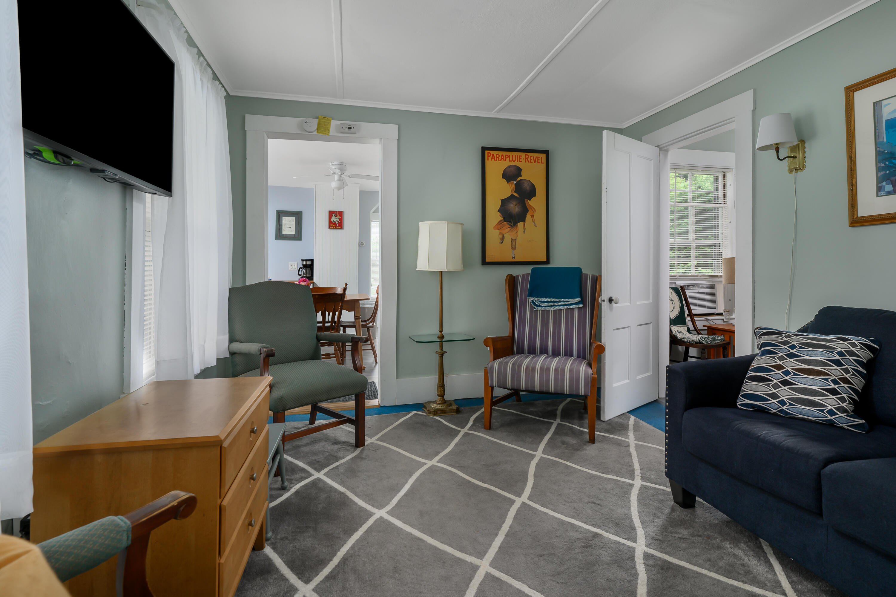89 Main Street Ogunquit, ME 03907 - Photo 12 of 28 Living Room-2