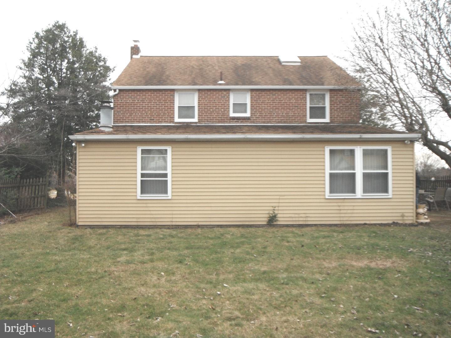 7638 Waters Road Cheltenham, PA 19012 - Photo 18 of 22 Exterior Back