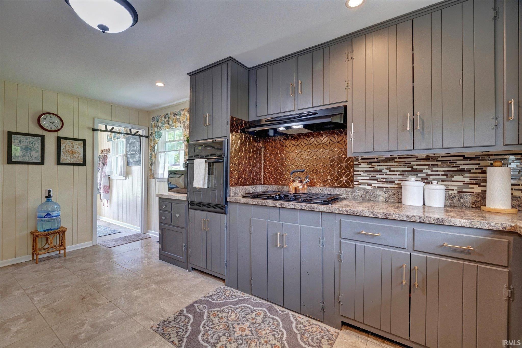 3615 East Post Road Bloomington, IN 47408 - Photo 12 of 32