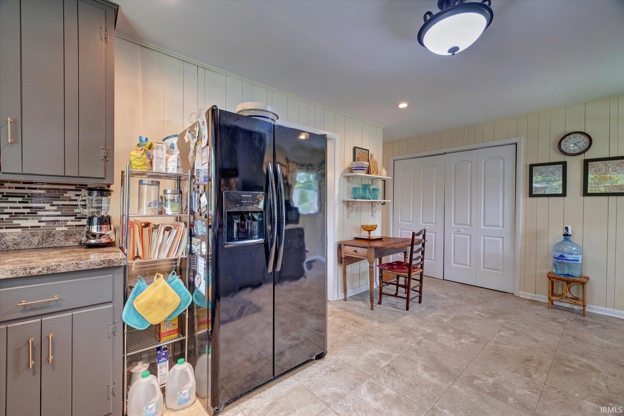 3615 East Post Road Bloomington, IN 47408 - Photo 13 of 32