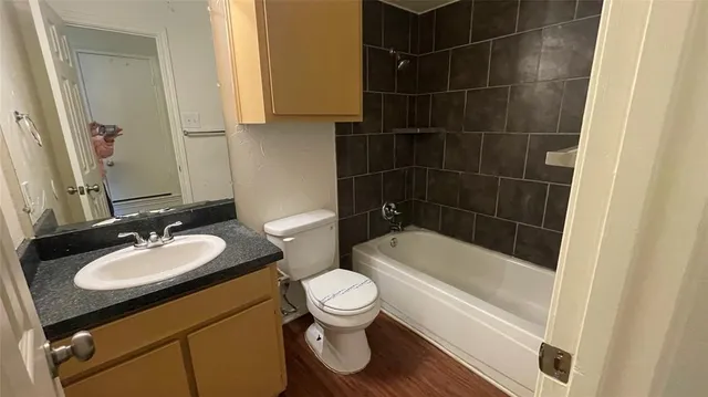 $1,295 | 3124 Tudor Lane, Irving, TX 75060