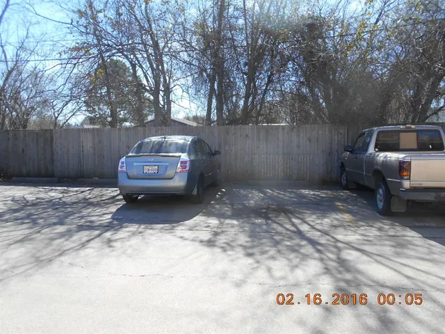 $1,295 | 3124 Tudor Lane, Irving, TX 75060