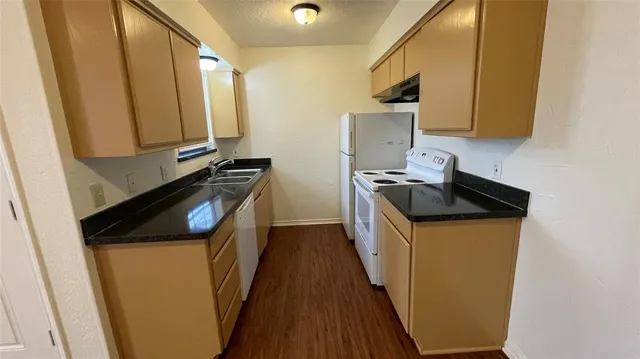 $1,295 | 3124 Tudor Lane, Irving, TX 75060