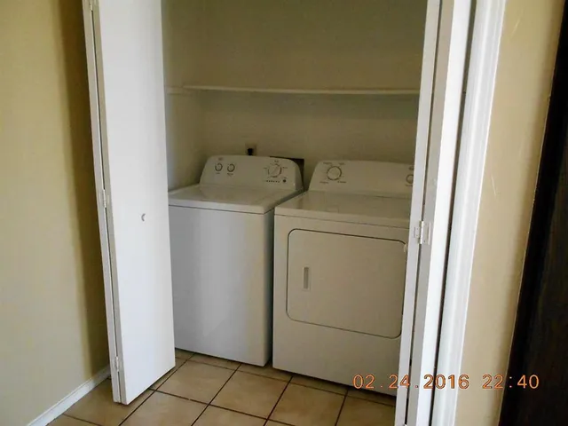 $1,295 | 3124 Tudor Lane, Irving, TX 75060