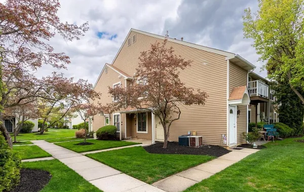 $250,000 | 139 Bradford Court, Mount Laurel, NJ 08054