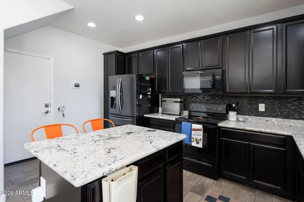 $480,000 | 735 Gary Lane, Phoenix, AZ 85042