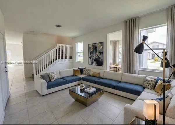 $2,549 | 1110 Southeast 27th Street, Unit 1110, Homestead, FL 33035