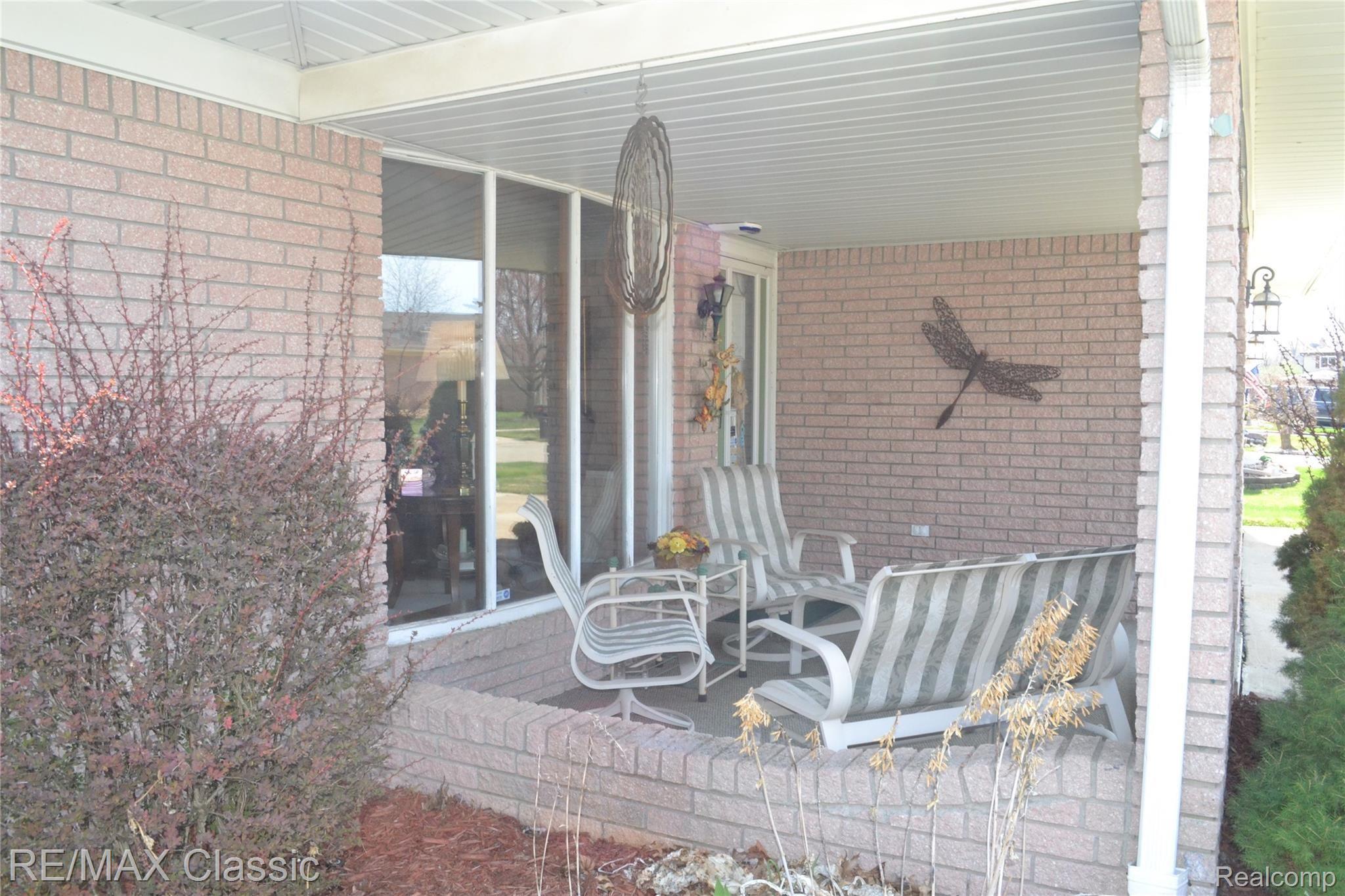 5708 Wedgewood Road Canton, MI 48187 - Photo 8 of 35 5708 Wedgewood (7).JPG