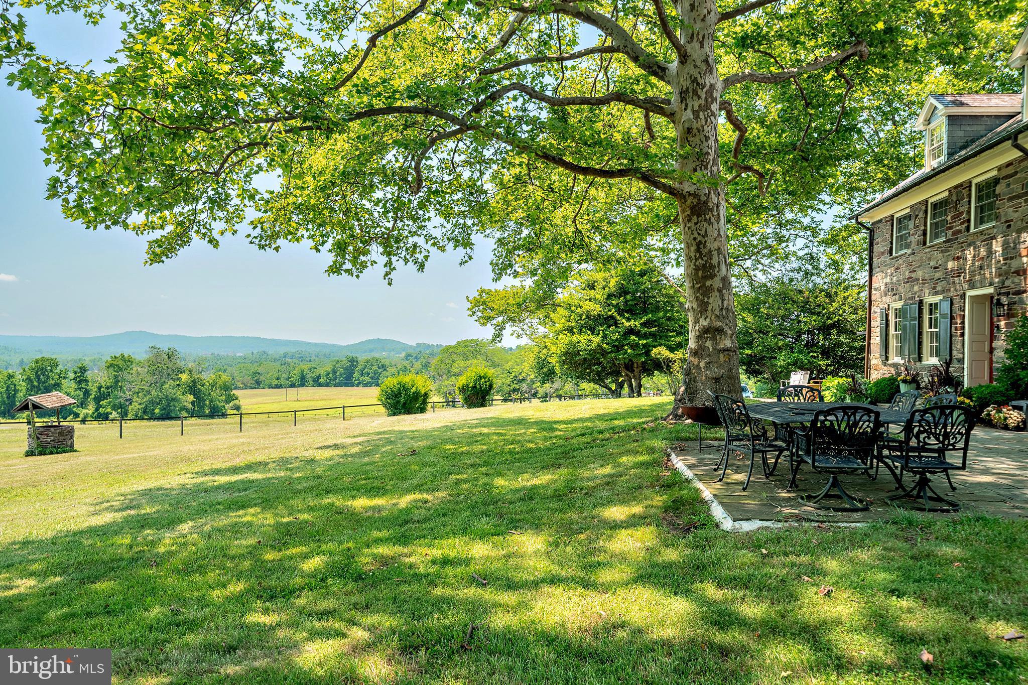 60 Hunter Road Lambertville, NJ 08530 - Photo 4 of 92