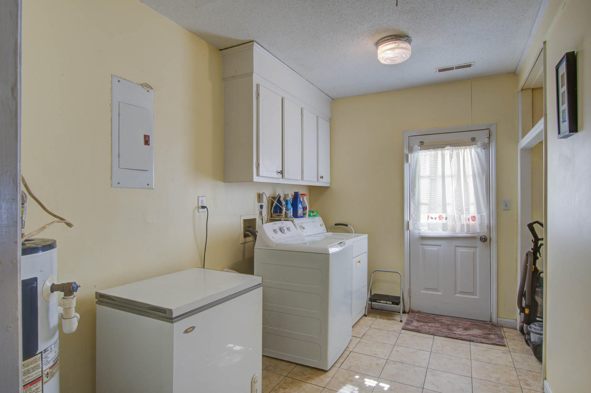 7730 Oldridge Road North Charleston, SC 29418 - Photo 17 of 21 7730 (21)