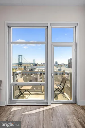 $798,000 | 113 North Bread Street, Unit 3A9, Philadelphia, PA 19106