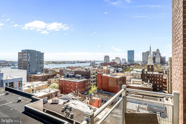 $798,000 | 113 North Bread Street, Unit 3A9, Philadelphia, PA 19106
