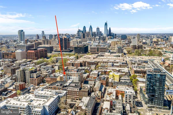 $798,000 | 113 North Bread Street, Unit 3A9, Philadelphia, PA 19106