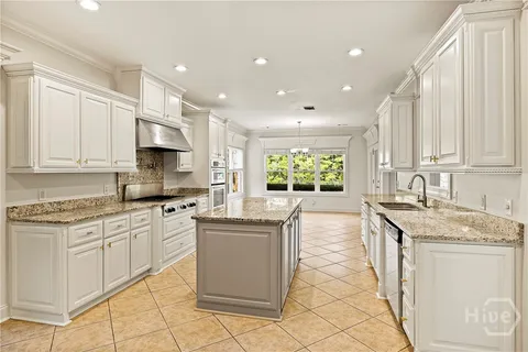 $749,500 | 65 Woodchuck Hill Drive, Savannah, GA 31405