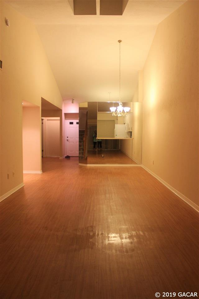 821 Southwest 50th Way Gainesville, FL 32607 - Photo 5 of 14