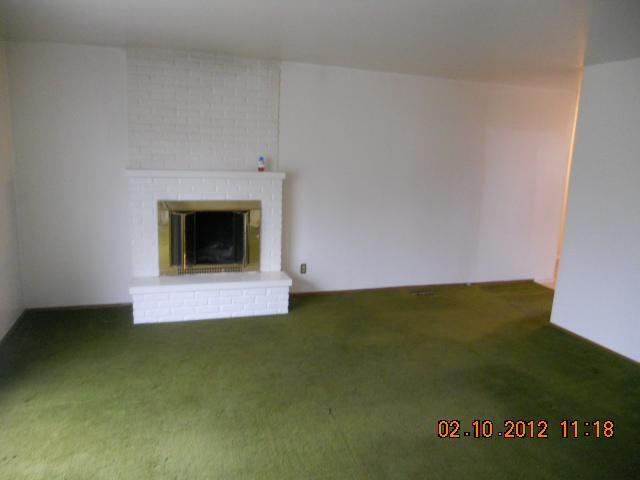 7910 Placing Road Indianapolis, IN 46226 - Photo 2 of 6 Gallery Image 2