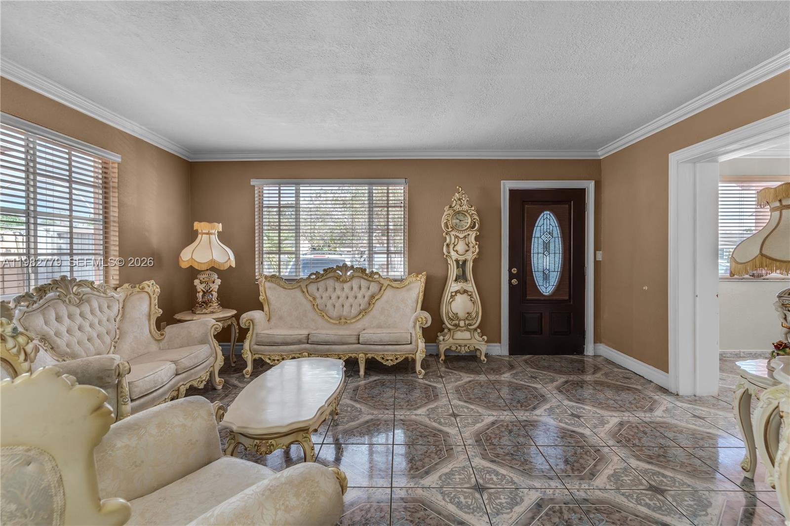 380 East 56th Street Hialeah, FL 33013 - Photo 11 of 29