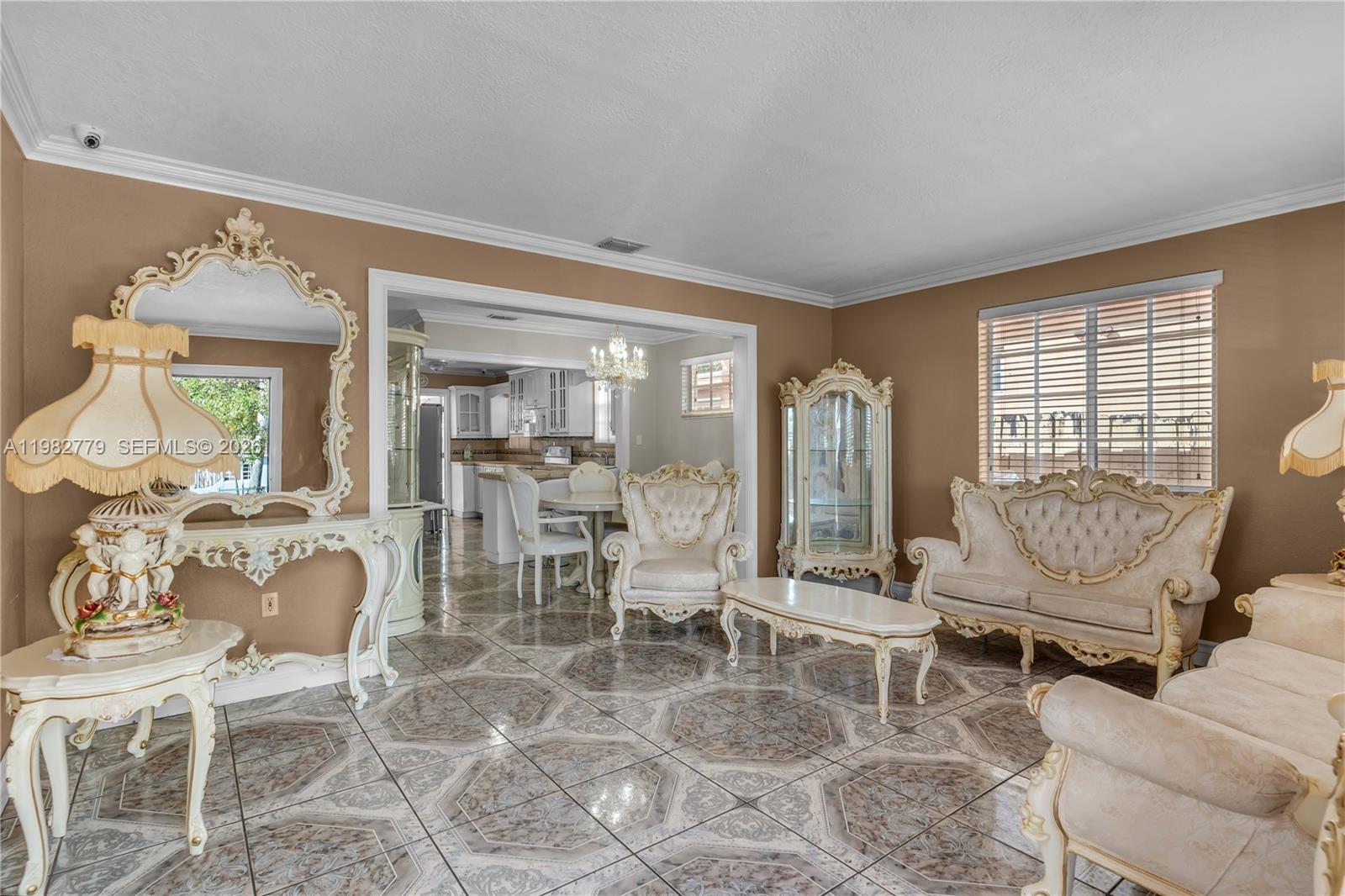 380 East 56th Street Hialeah, FL 33013 - Photo 12 of 29