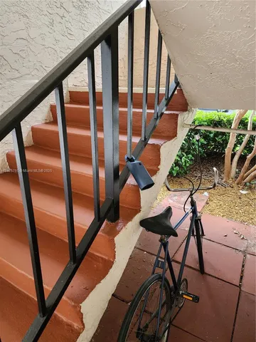 $2,100 | 681 South Hollybrook Drive, Unit 110, Pembroke Pines, FL 33025