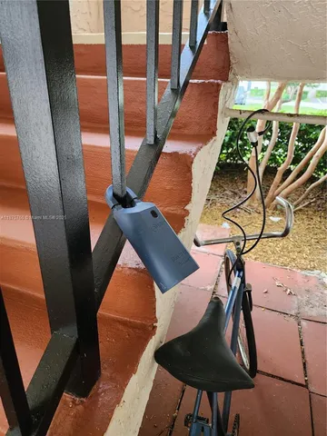 $2,100 | 681 South Hollybrook Drive, Unit 110, Pembroke Pines, FL 33025