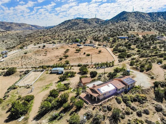 $3,650 | 32615 Calle Del Roja, Acton, CA 93510