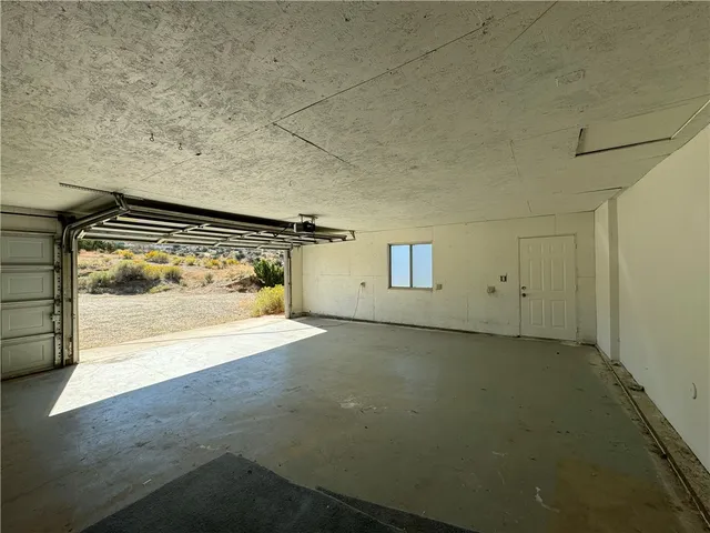 $3,650 | 32615 Calle Del Roja, Acton, CA 93510