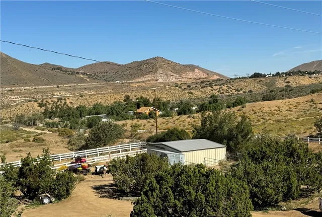 $3,650 | 32615 Calle Del Roja, Acton, CA 93510