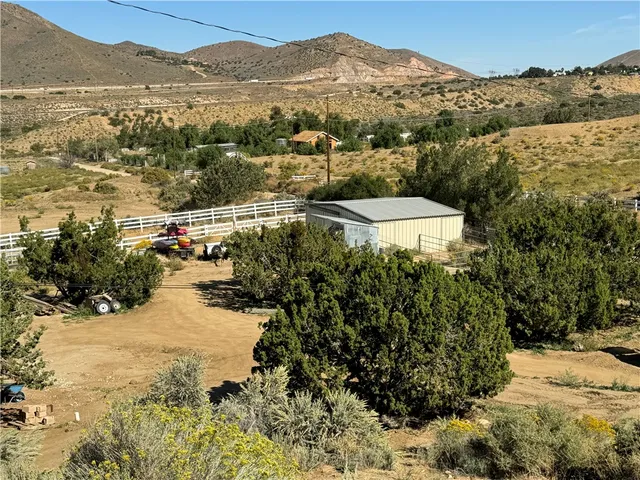 $3,650 | 32615 Calle Del Roja, Acton, CA 93510