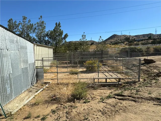 $3,650 | 32615 Calle Del Roja, Acton, CA 93510