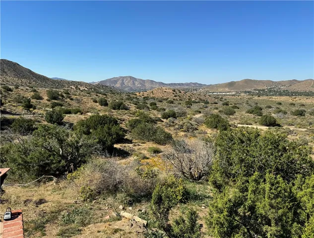 $3,650 | 32615 Calle Del Roja, Acton, CA 93510