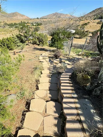 $3,650 | 32615 Calle Del Roja, Acton, CA 93510