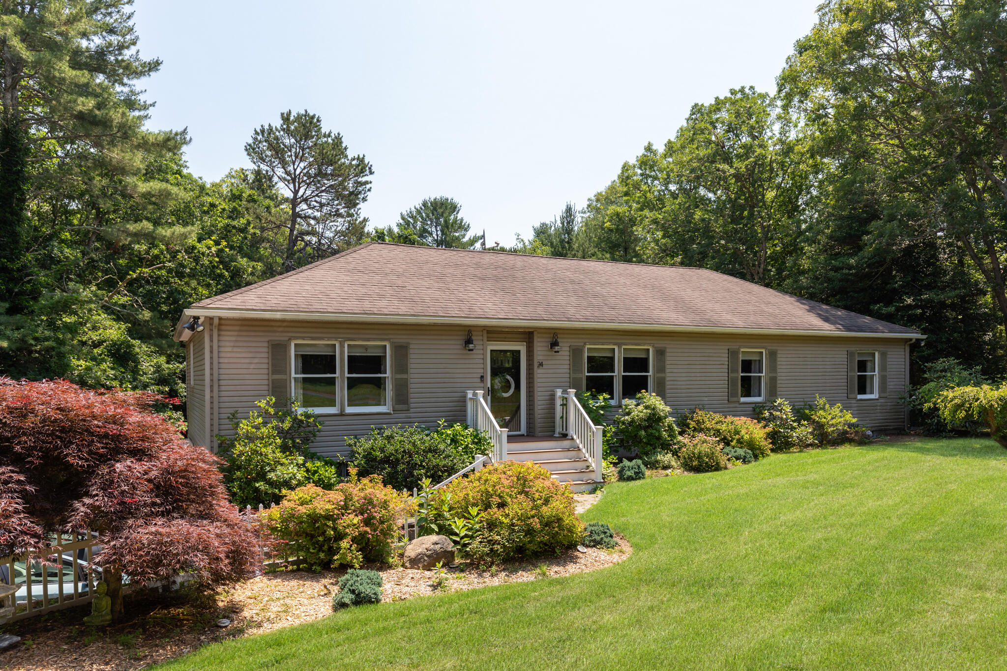 24 Moon Compass Lane Sandwich, MA 02563 - Photo 3 of 58 04