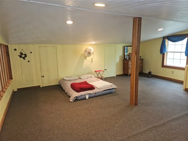 $425,000 | 350 Oak Creek Trail, Thrall, TX 76578