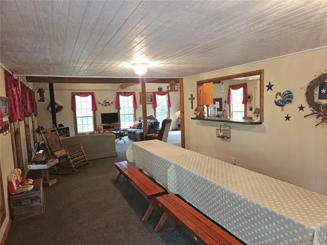 $425,000 | 350 Oak Creek Trail, Thrall, TX 76578