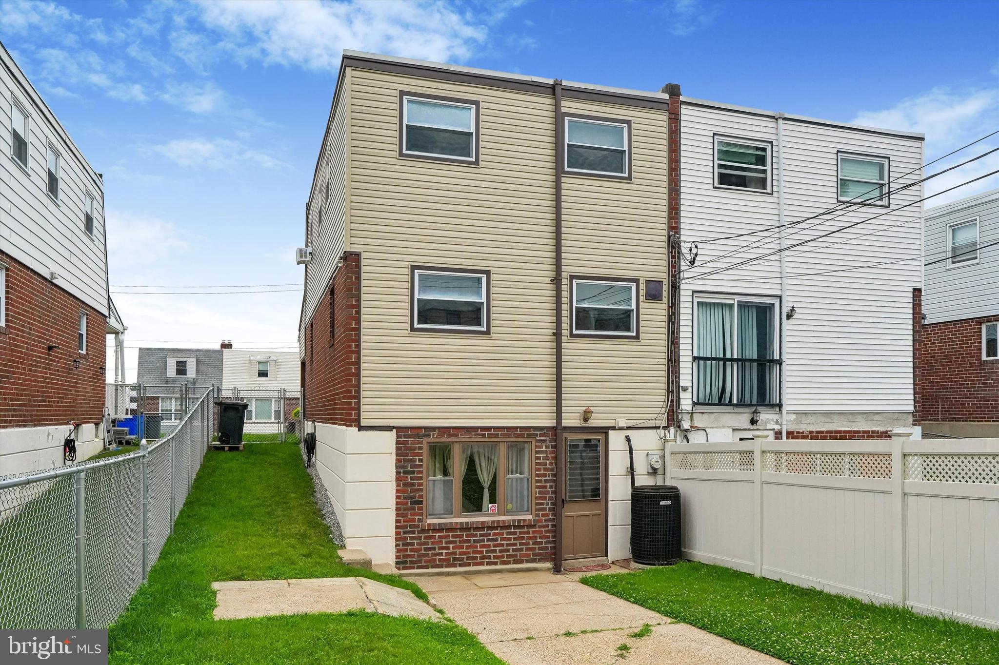 3447 Aubrey Avenue Philadelphia, PA 19114 - Photo 24 of 25