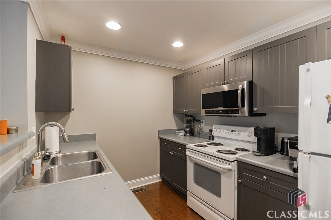 490 South Barnett Shoals Road, Unit 701 Athens, GA 30605 - Photo 16 of 41