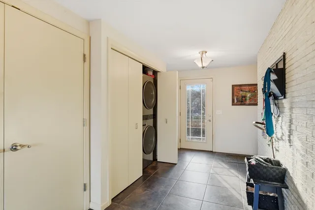 a view of livingroom with hardwood