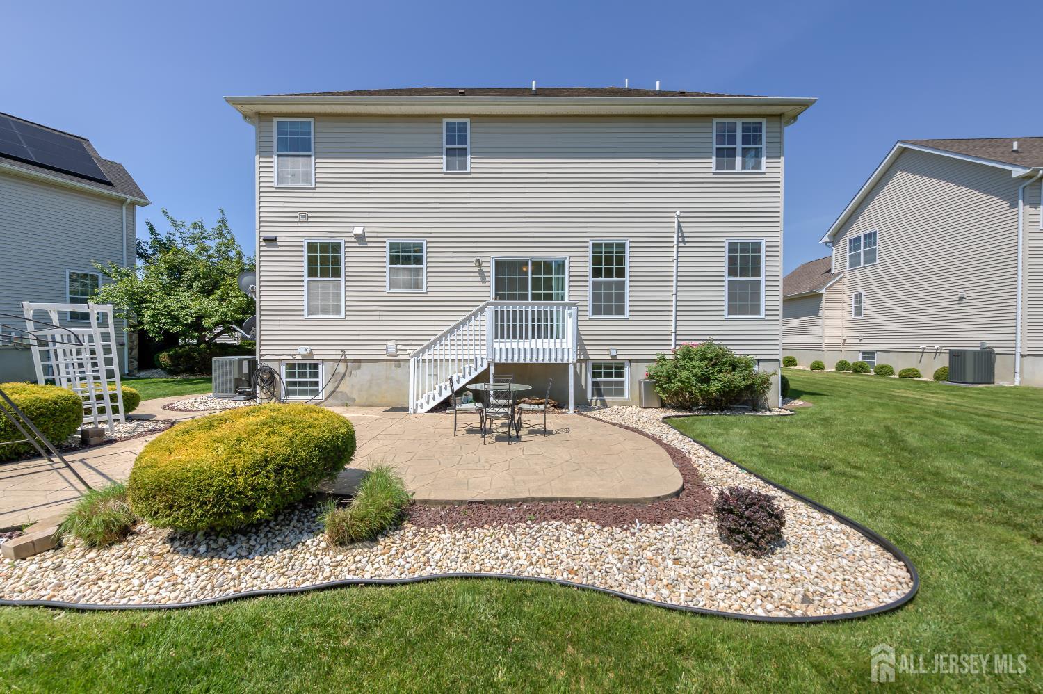 32 Carnation Road Monroe Township, NJ 08831 - Photo 30 of 42