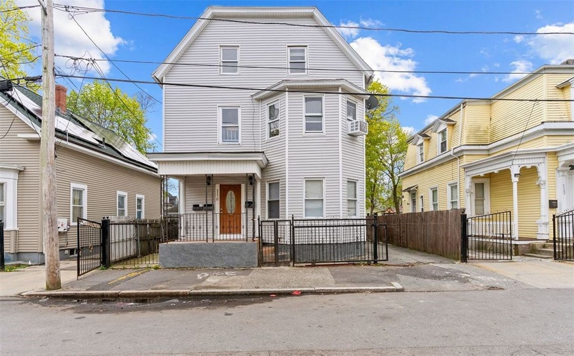 116 Laura Street Providence, RI 02907 - Photo 1 of 36