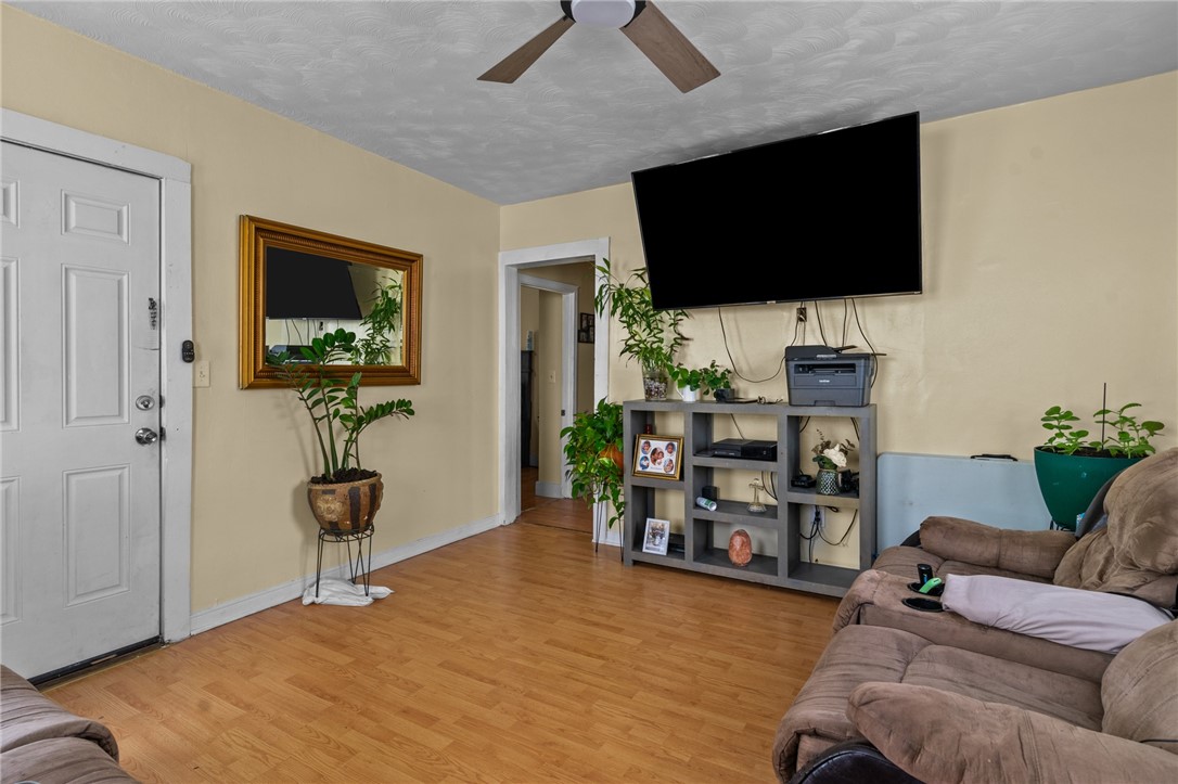 116 Laura Street Providence, RI 02907 - Photo 16 of 36 Second unit