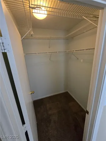 $2,500 | 10005 Calabasas Avenue, Las Vegas, NV 89117