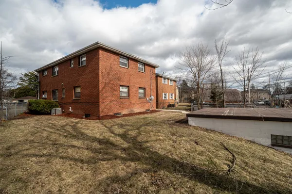 $289,900 | 3437 North 83rd Street, Unit 3439, Milwaukee, WI 53222