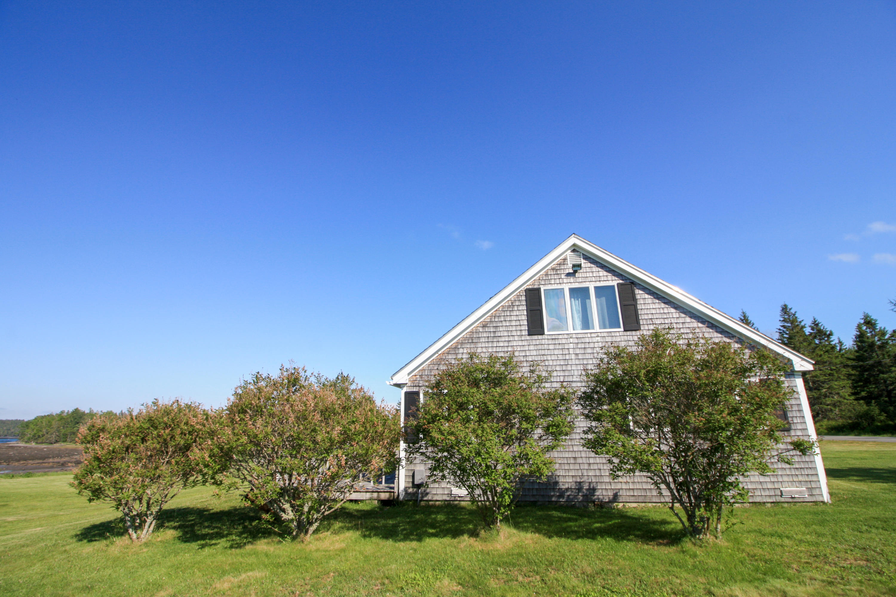 560 Leighton Point Road Pembroke, ME 04666 - Photo 6 of 35 IMG_7547
